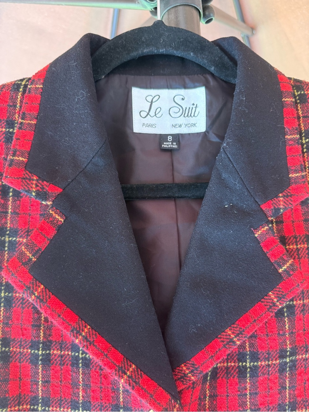 Le Suit Women's Red/Black Plaid Blazer Size 8 tartan 3-Button Lined - Picture 4 of 10